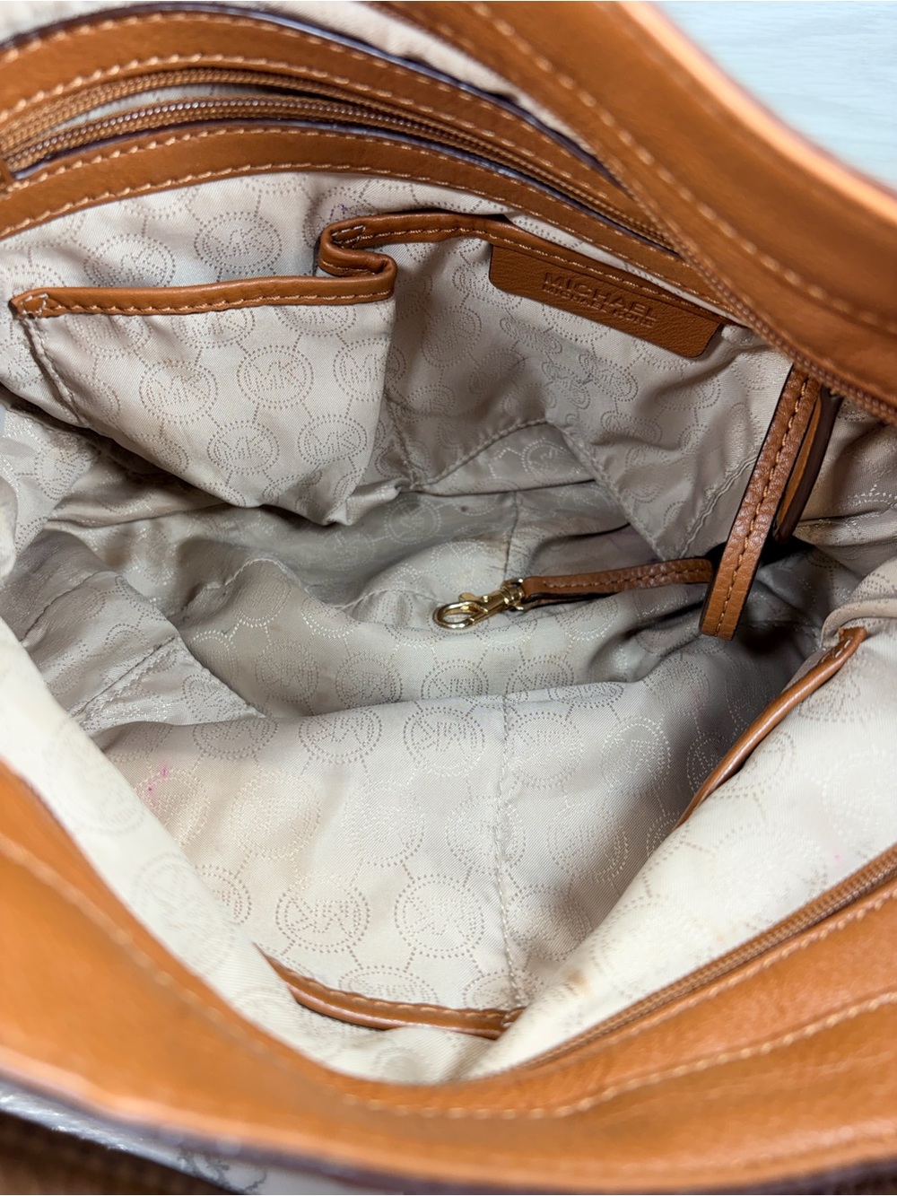Michael Kors Cognac Pebbled Leather Hobo with Gold Hardware - Picture 5 of 8